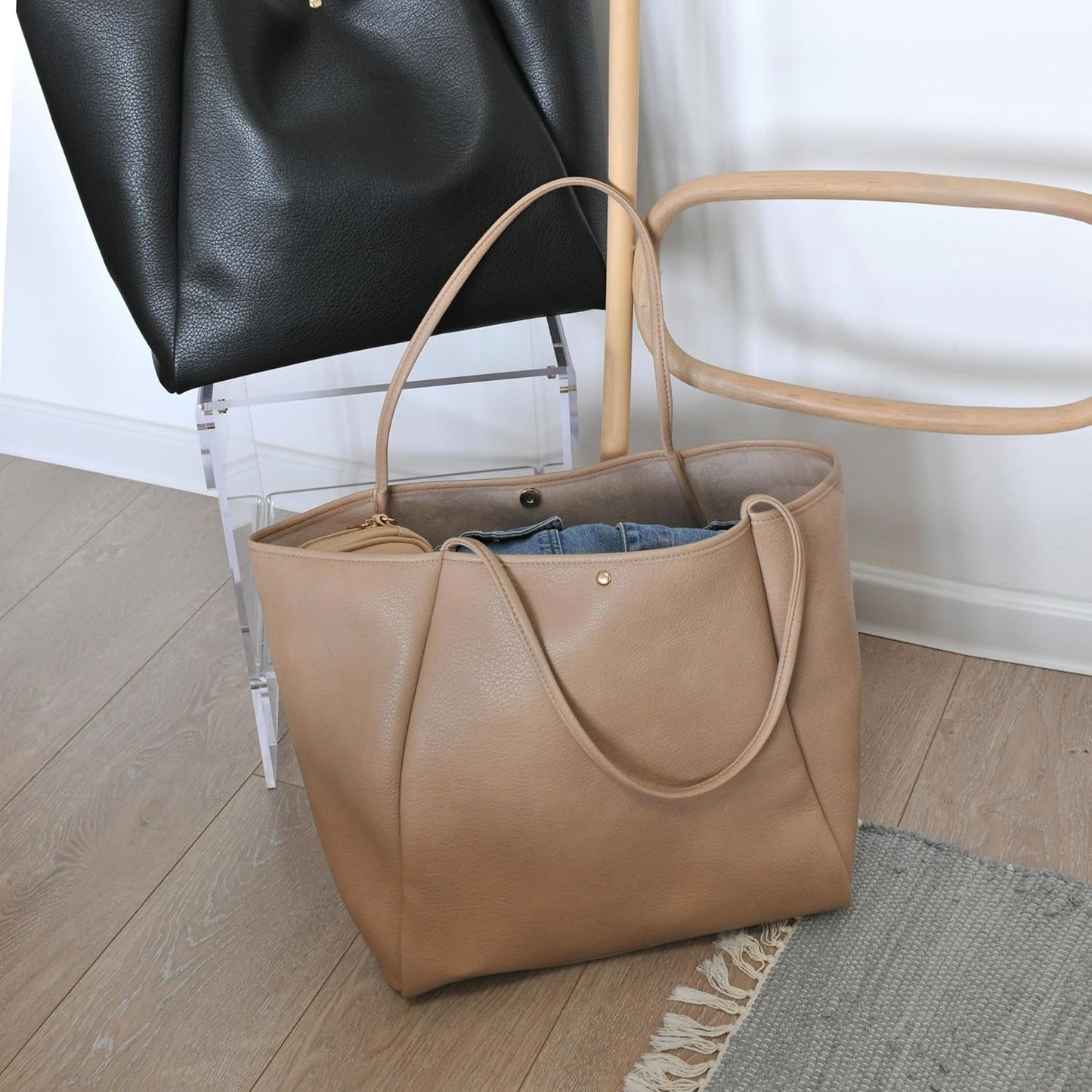 Oversized Vegan Leather Tote Women's Travel Bag - Nude