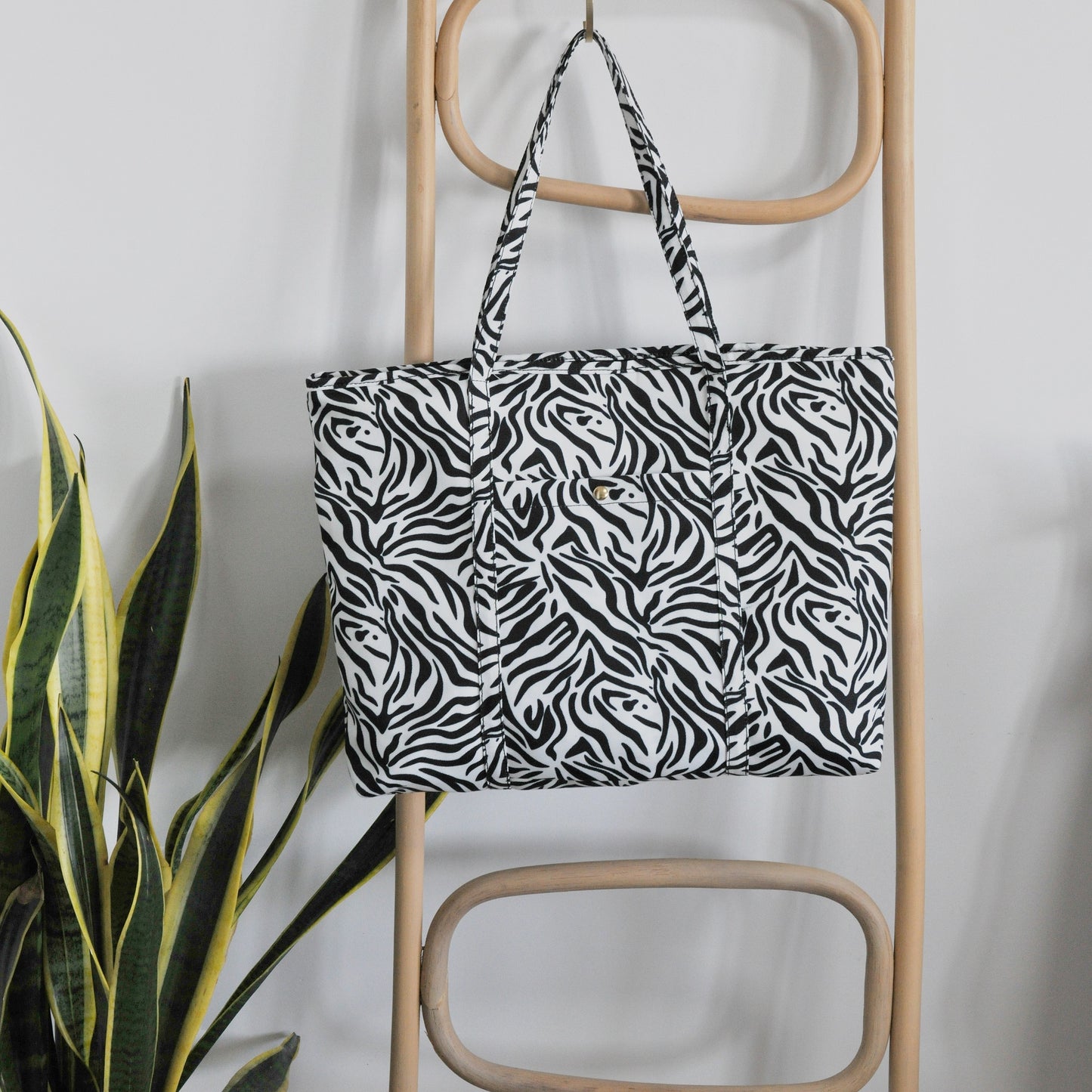 Lightweight Weekend Bag