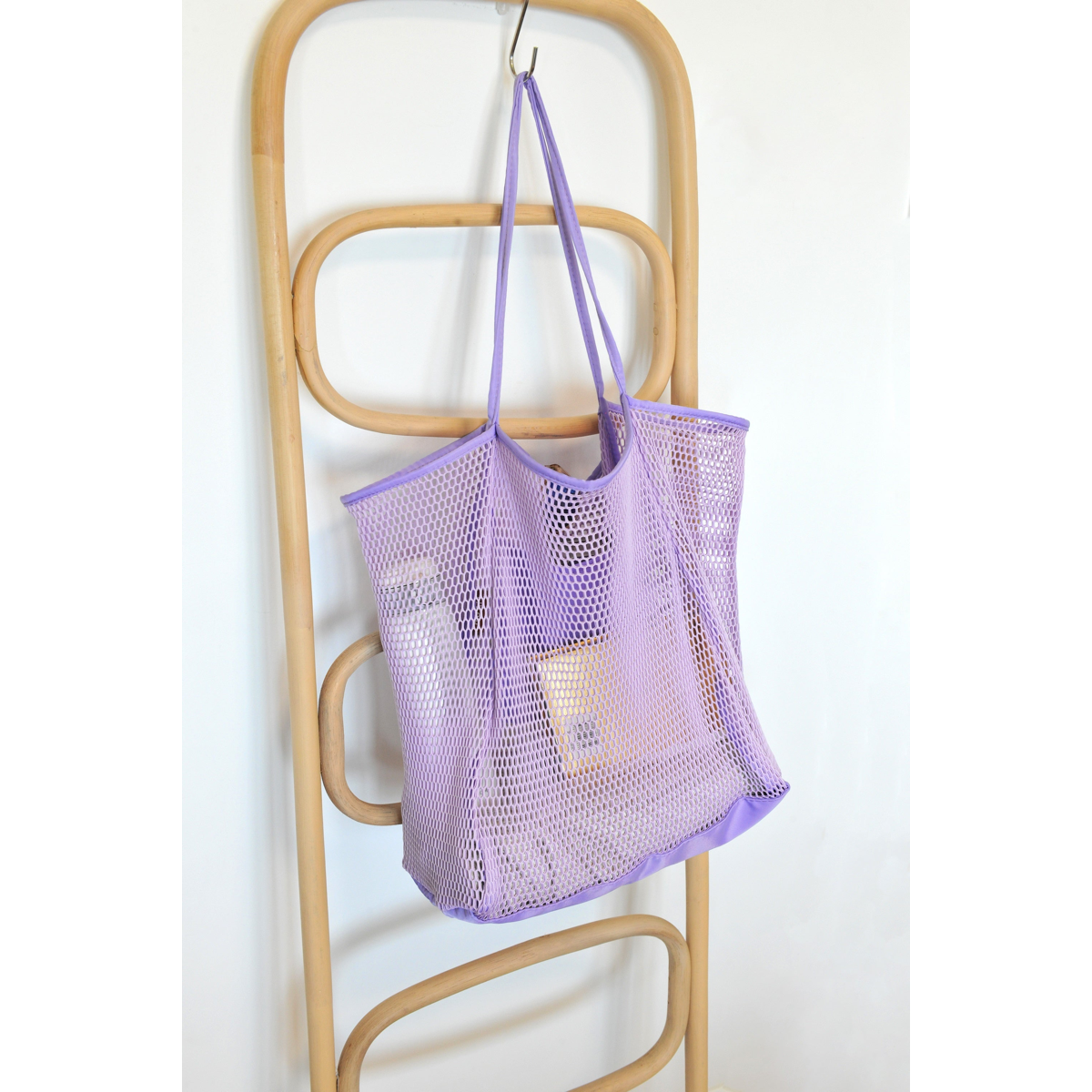 Mesh Beach Tote Lavender